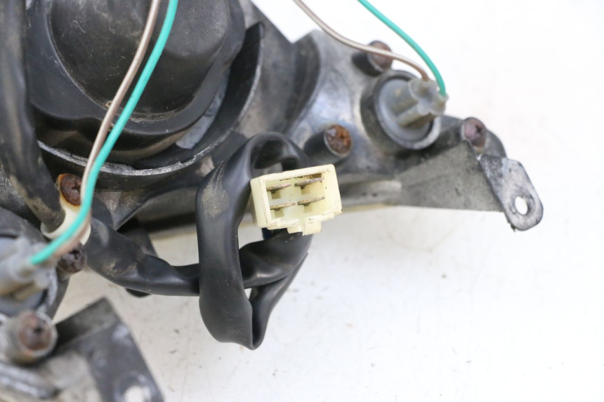 photo de SCHEINWERFER KYMCO AGILITY CITY 4T 50 (2008 - 2016) - Alternative Perspektive