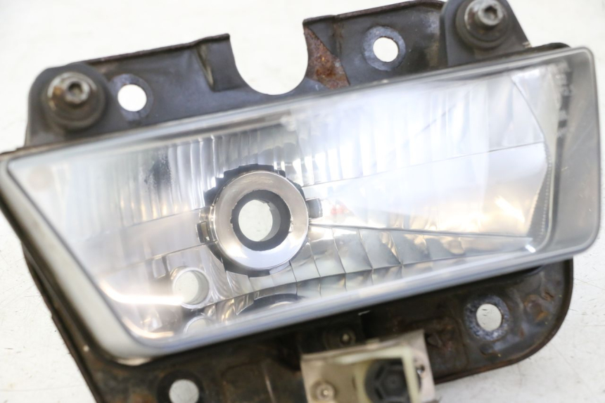 photo de VORDERSCHEINWERFER BMW C1 125 (2000 - 2003) - Details der Befestigungspunkte