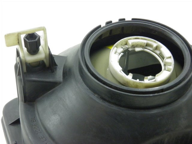 photo de SCHEINWERFER BMW K 75 RT ABS 750 (1989 - 1997) - Technische Nahaufnahme