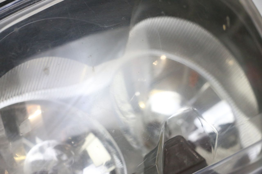 photo de VORDERSCHEINWERFER MBK BOOSTER SPIRIT NAKED 50 (2004 - 2017) - Oberflächenzustand und Material