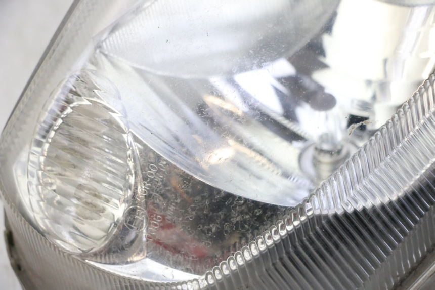 photo de VORDERLICHT SUZUKI BURGMAN 125 (2007 - 2014) - Zoom auf Gebrauchszustand