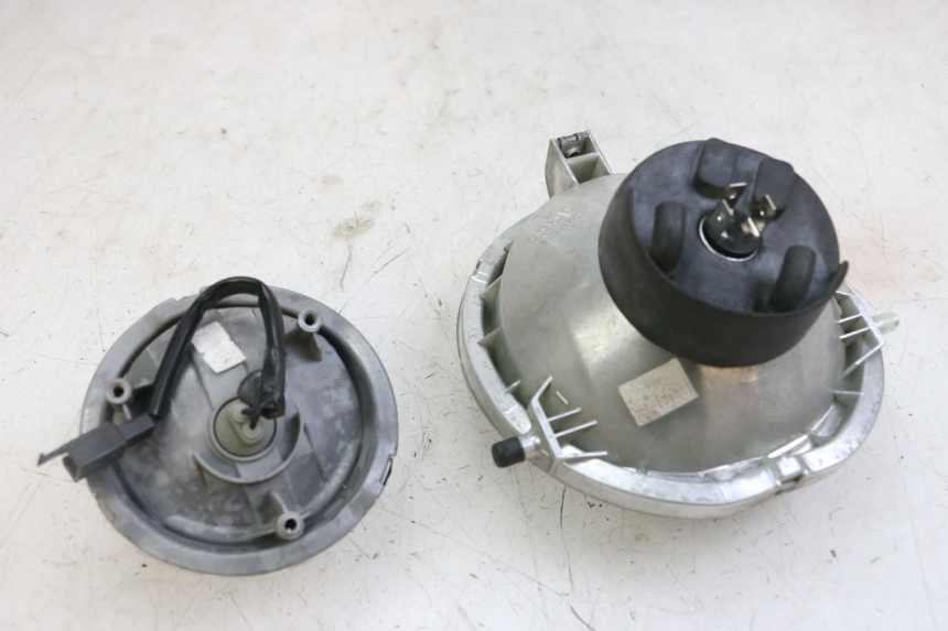 photo de VORDERSCHEINWERFER YAMAHA BW'S BWS 125 (2010 - 2013) - Zoom auf Gebrauchszustand