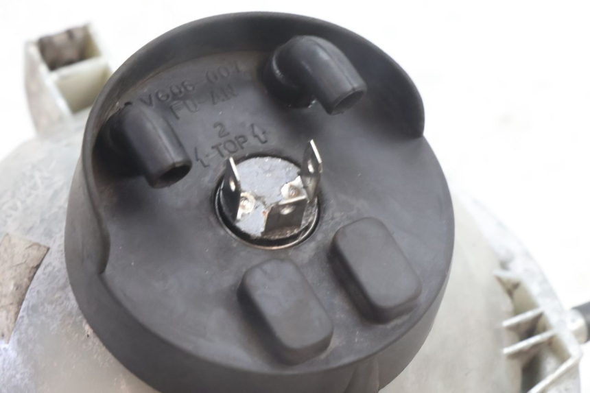 photo de VORDERSCHEINWERFER YAMAHA BW'S BWS 125 (2010 - 2013) - Details der Befestigungspunkte