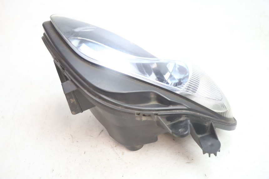 photo de SCHEINWERFER RECHTS SUZUKI BURGMAN EXECUTIVE ABS 650 (2006 - 2012) - Alternative Perspektive