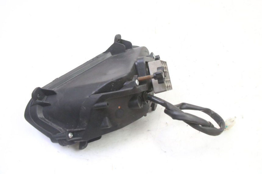 photo de SCHEINWERFER RECHTS ORCAL CAVARO 4T 50 (2019 - 2023) - Technische Nahaufnahme