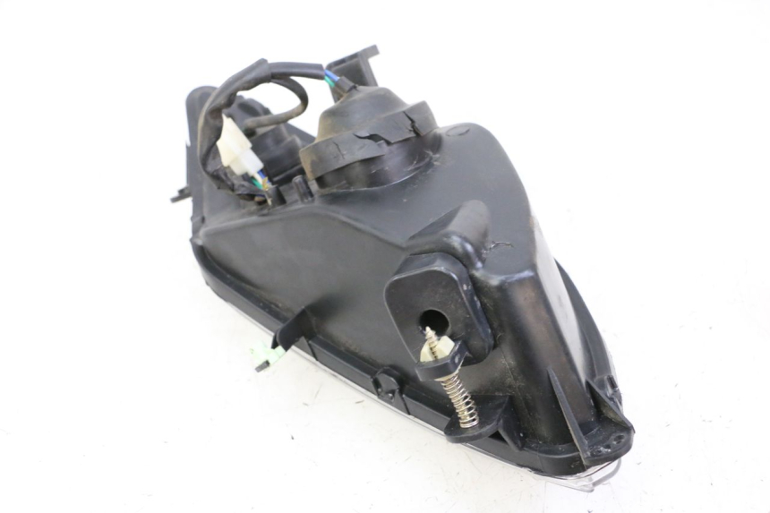 photo de RECHTER FRONTSCHEINWERFER PEUGEOT CITYSTAR 50 (2013 - 2017) - Oberflächenzustand und Material