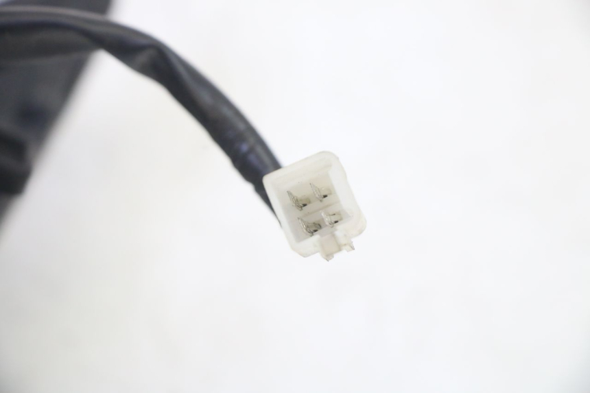 photo de RECHTER FRONTSCHEINWERFER PEUGEOT CITYSTAR 50 (2013 - 2017) - Oberflächenzustand und Material