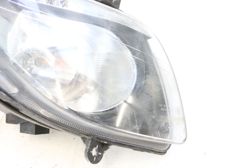photo de SCHEINWERFER RECHTS SYM GTS EVO 125 (2009 - 2013) - Alternative Perspektive