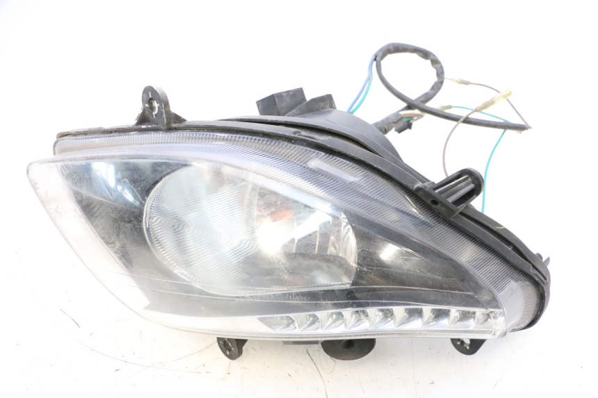 photo de SCHEINWERFER RECHTS SYM GTS EVO 125 (2009 - 2013) - Technische Nahaufnahme