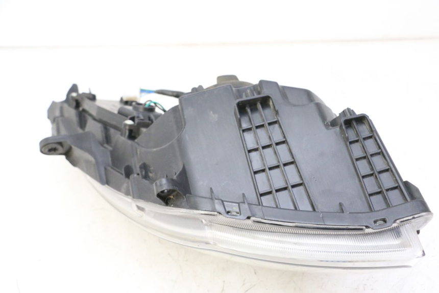 photo de SCHEINWERFER RECHTS SYM JOYMAX 125 (2010 - 2017) - Details der Befestigungspunkte