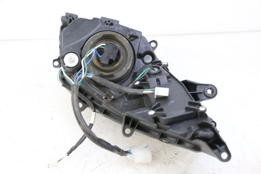 photo de SCHEINWERFER RECHTS SYM JOYMAX 125 (2010 - 2017) - Geprüftes Gebrauchtteil