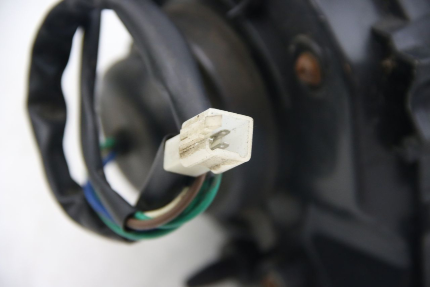 photo de RECHTER FRONTSCHEINWERFER SELECT UP OCTALIS 125 (2007 - 2012) - Technische Nahaufnahme