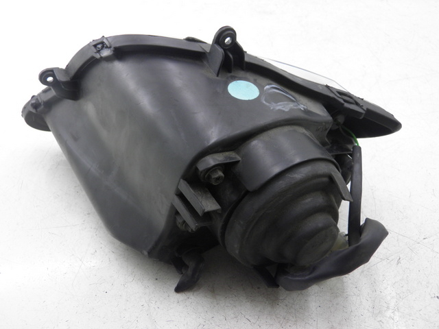 photo de SCHEINWERFER RECHTS PEUGEOT GEOPOLIS 250 (2006 - 2008) - Alternative Perspektive