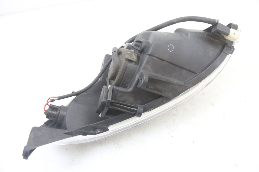 photo de SCHEINWERFER RECHTS PEUGEOT SATELIS 125 (2013 - 2018) - Kennzeichnungen und Originalreferenzen