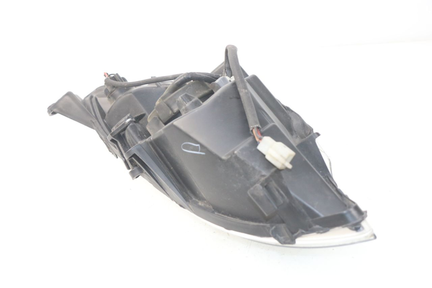 photo de SCHEINWERFER RECHTS PEUGEOT SATELIS 300 (2012 - 2015) - Details der Befestigungspunkte