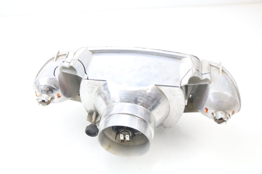 photo de SCHEINWERFER PEUGEOT ELYSEO 50 (1998 - 2001) - Charakteristische Merkmale