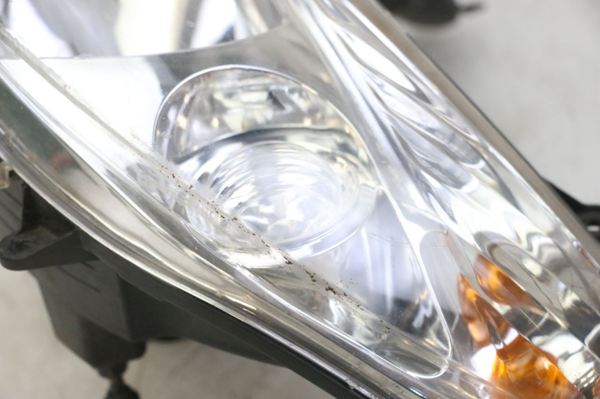 photo de SCHEINWERFER PEUGEOT ELYSTAR 125 (2002 - 2007) - Gesamtansicht des Produkts