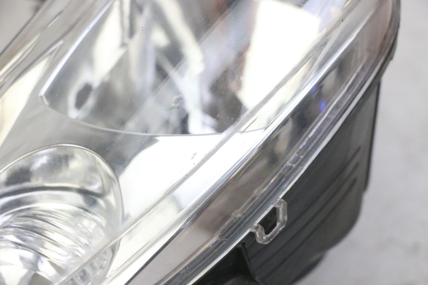 photo de SCHEINWERFER PEUGEOT ELYSTAR 125 (2002 - 2007) - Geprüftes Gebrauchtteil