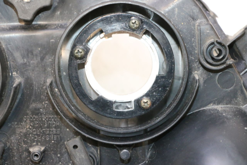 photo de SCHEINWERFER KEEWAY F-ACT FACT EVO 50 (2020 - 2026) - Fokus auf die Struktur
