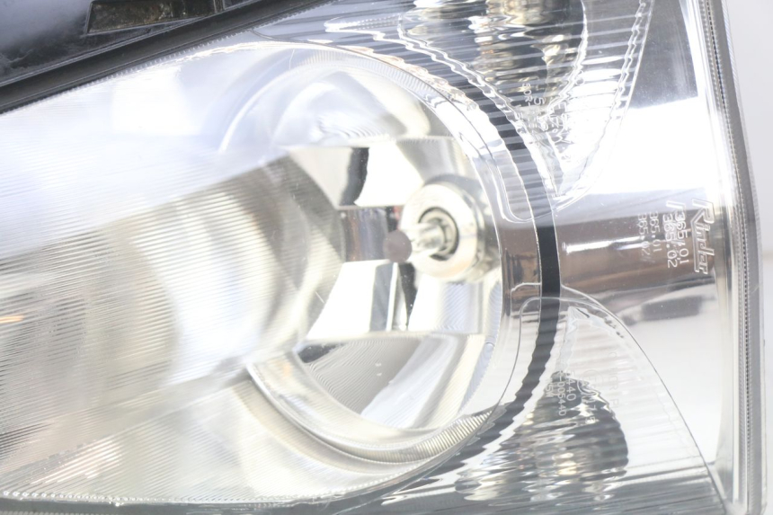 photo de VORDERSCHEINWERFER HONDA FES PANTHEON 125 (2003 - 2007) - Weitere Ansicht des Artikels