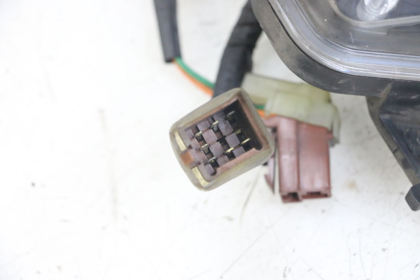 photo de SCHEINWERFER HONDA FJS SILVERWING SILVER WING 600 (2001 - 2010) - Weitere Ansicht des Artikels