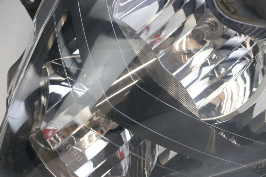 photo de SCHEINWERFER HONDA FJS SILVERWING SILVER WING 600 (2001 - 2010) - Hochauflösende Nahaufnahme