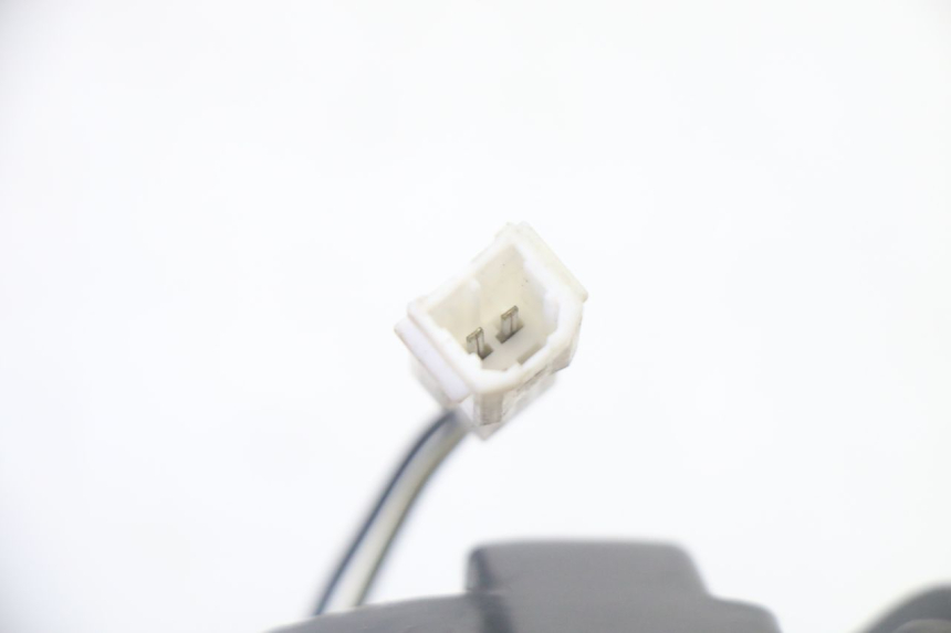 photo de VORDERSCHEINWERFER PIAGGIO FLY 2T 50 (2004 - 2017) - Details der Befestigungspunkte