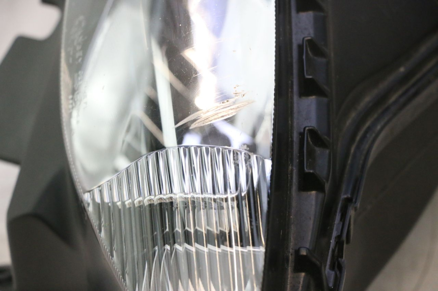 photo de SCHEINWERFER YAMAHA FZ8 800 (2010 - 2016) - Zoom auf Komponenten