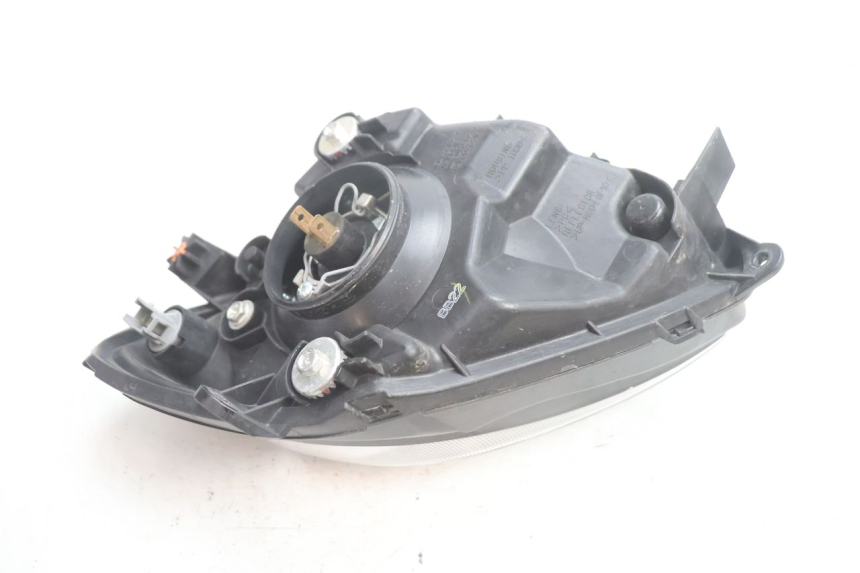photo de SCHEINWERFER LINKS SUZUKI BURGMAN EXECUTIVE ABS 650 (2006 - 2012) - Details der Befestigungspunkte