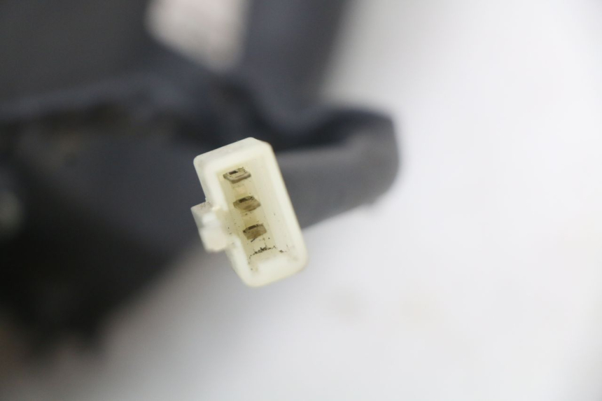 photo de SCHEINWERFER LINKS PEUGEOT GEOPOLIS RS 125 (2007 - 2009) - Details der Befestigungspunkte