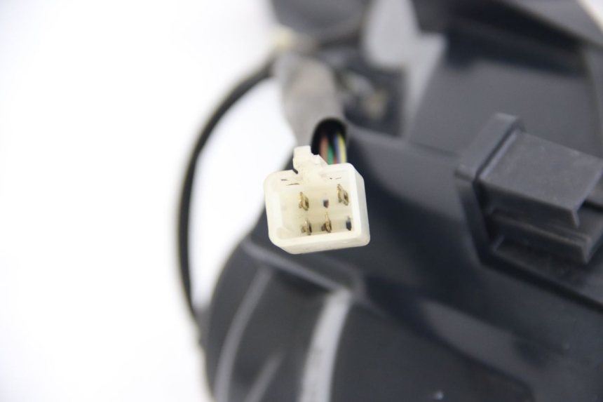 photo de LINKER VORDERSCHEINWERFER PEUGEOT SATELIS 125 (2006 - 2009) - Charakteristische Merkmale