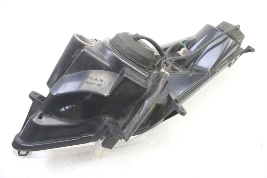 photo de SCHEINWERFER LINKS PEUGEOT SATELIS 250 (2006 - 2012) - Details der Befestigungspunkte