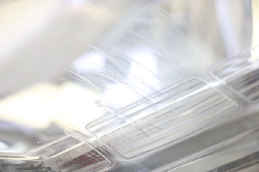 photo de SCHEINWERFER LINKS PEUGEOT SATELIS 125 (2010 - 2012) - Technische Nahaufnahme