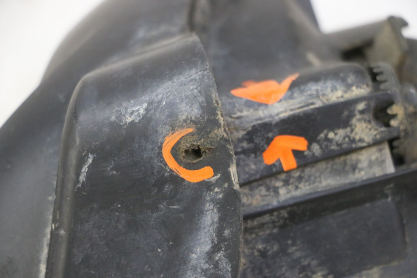 photo de SCHEINWERFER LINKS YAMAHA YFM R RAPTOR 250 (2008 - 2014) - Oberflächenzustand und Material