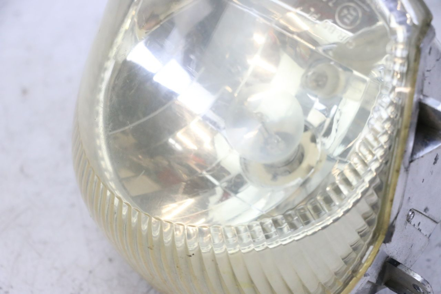 photo de SCHEINWERFER GOES WIKI 125 (2010 - 2015) - Geprüftes Gebrauchtteil