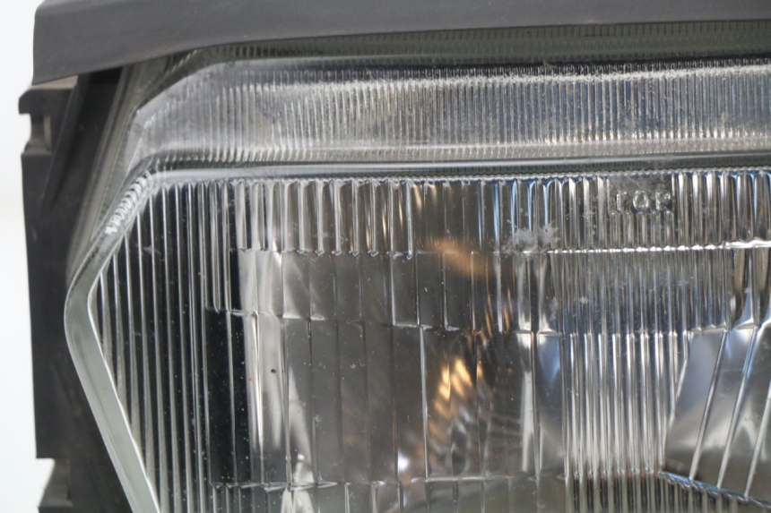 photo de SCHEINWERFER SUZUKI GSXF GSX F 600 (1988 - 1997) - Oberflächenzustand und Material