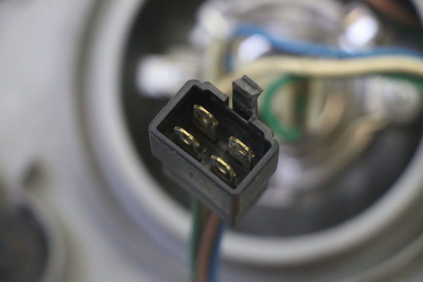 photo de SCHEINWERFER DAELIM HISTORY 125 (2001 - 2002) - Geprüftes Gebrauchtteil