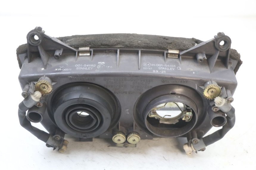 photo de SCHEINWERFER HONDA CBR F 1000 (1993 - 1996) - Geprüftes Gebrauchtteil