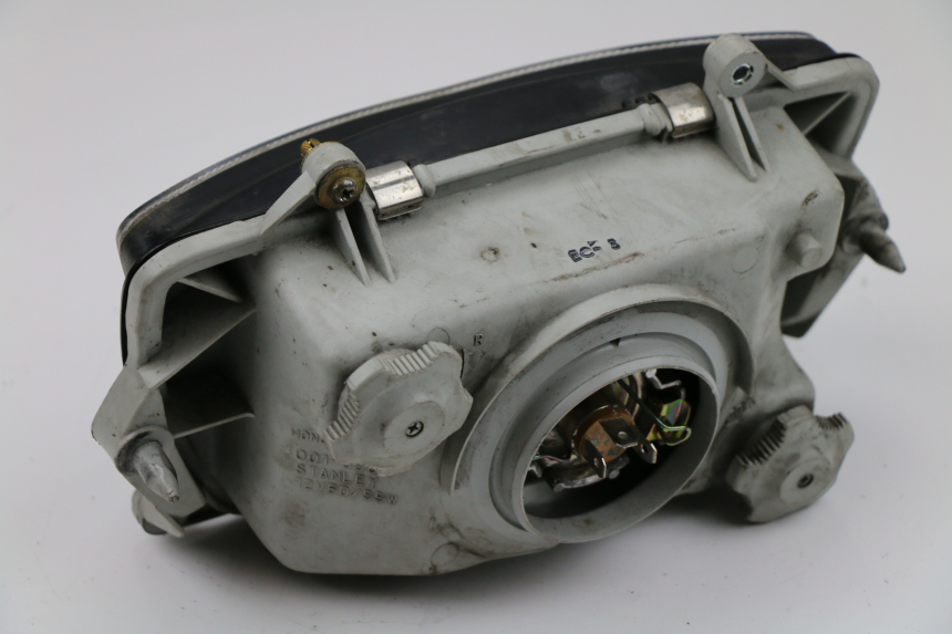 photo de SCHEINWERFER HONDA CBR F 600 (1996 - 1998) - Zoom auf Gebrauchszustand