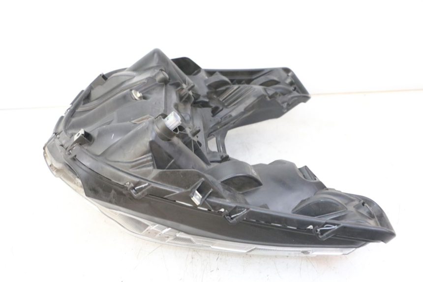 photo de SCHEINWERFER HONDA FORZA 125 (2021 - 2025) - Alternative Perspektive