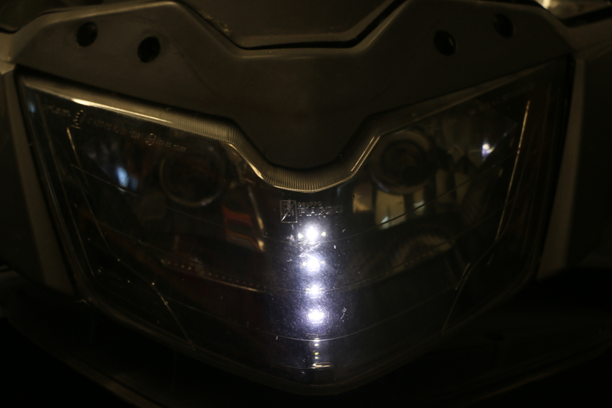 photo de SCHEINWERFER PIAGGIO IE MP3 YOURBAN 300 (2011 - 2016) - Zoom auf Komponenten
