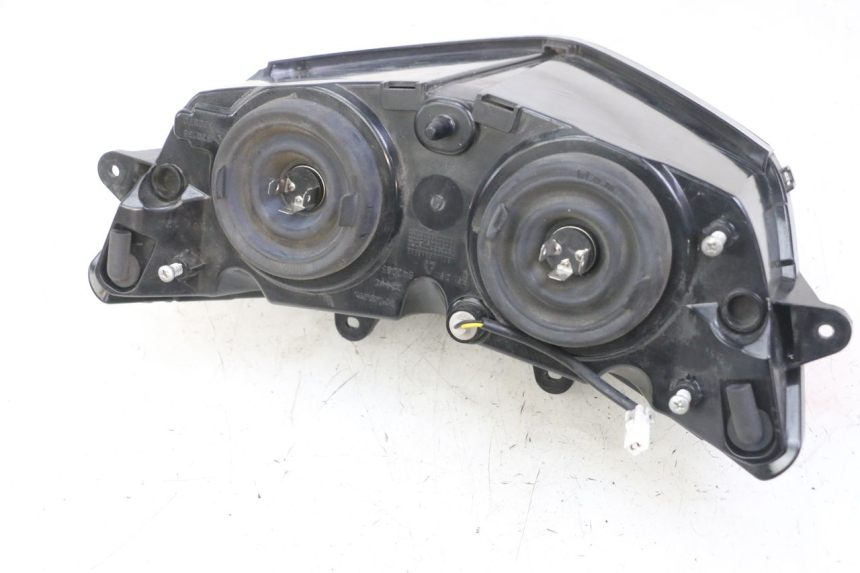 photo de SCHEINWERFER PIAGGIO IE MP3 YOURBAN 300 (2011 - 2016) - Alternative Perspektive