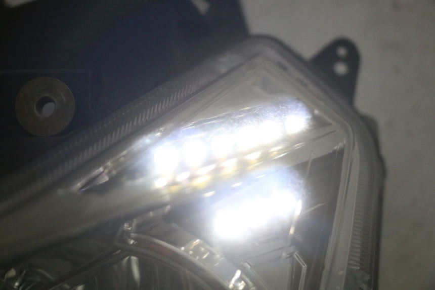 photo de VORDERSCHEINWERFER SYM JET 14 4T 50 (2018 - 2022) - Gesamtansicht des Produkts