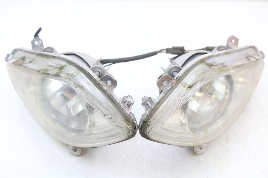 photo de VORDERSCHEINWERFER SYM JOYRIDE EVO 125 (2009 - 2016) - Zoom auf Gebrauchszustand