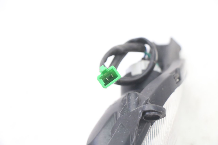 photo de SCHEINWERFER PEUGEOT KISBEE 2T 50 (2018 - 2022) - Hochauflösende Nahaufnahme