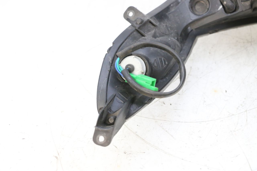 photo de VORDERSCHEINWERFER PEUGEOT KISBEE 2T 50 (2010 - 2017) - Details der Befestigungspunkte