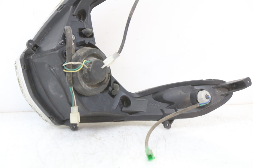 photo de VORDERSCHEINWERFER PEUGEOT KISBEE 4T 50 (2010 - 2017) - Zoom auf Gebrauchszustand