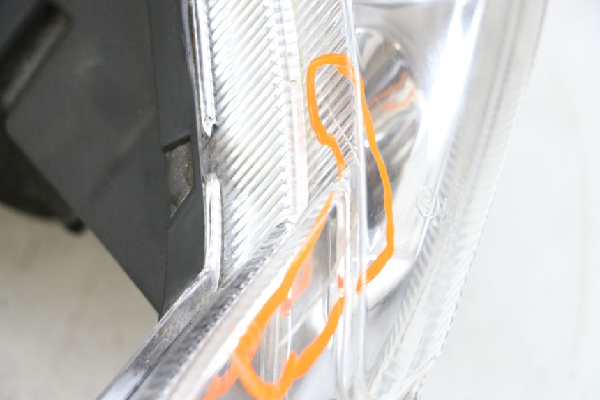 photo de VORDERSCHEINWERFER PEUGEOT KISBEE 4T 50 (2010 - 2017) - Charakteristische Merkmale