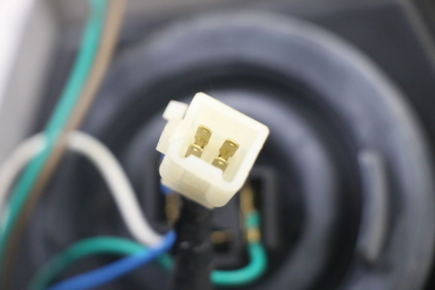 photo de VORDERSCHEINWERFER KYMCO AGILITY 4T 50 (2005 - 2018) - Details der Befestigungspunkte