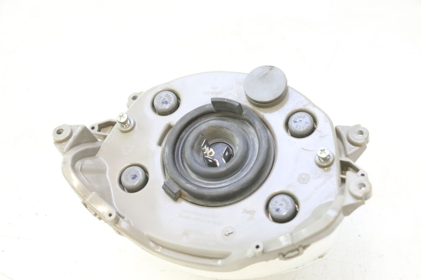 photo de VORDERLICHT PIAGGIO LIBERTY IGET 4T 50 (2015 - 2020) - Oberflächenzustand und Material
